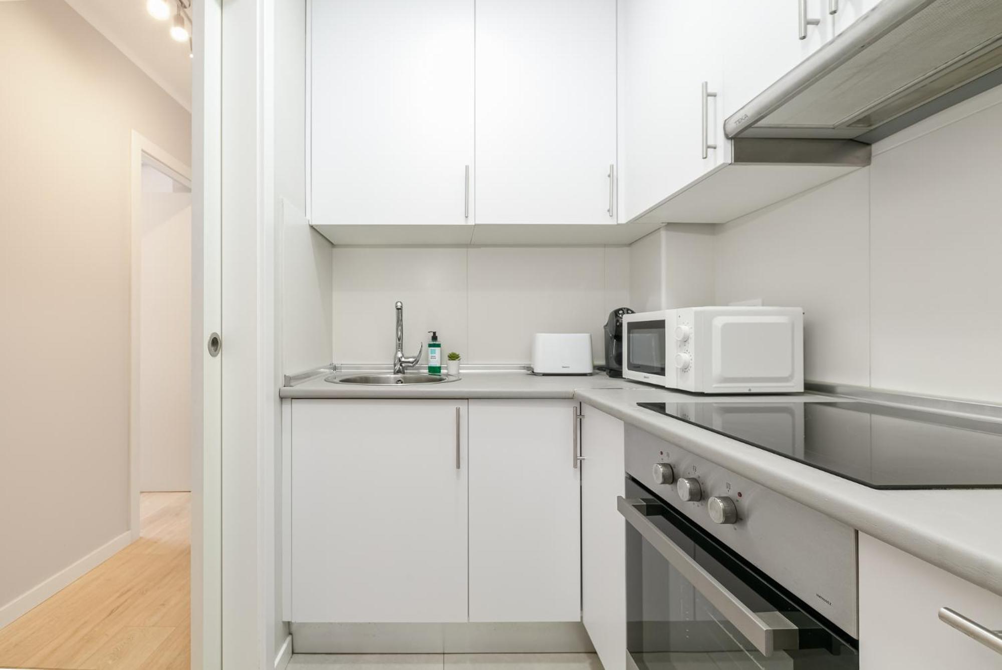 Apartamento Luminoso Y Moderno En By