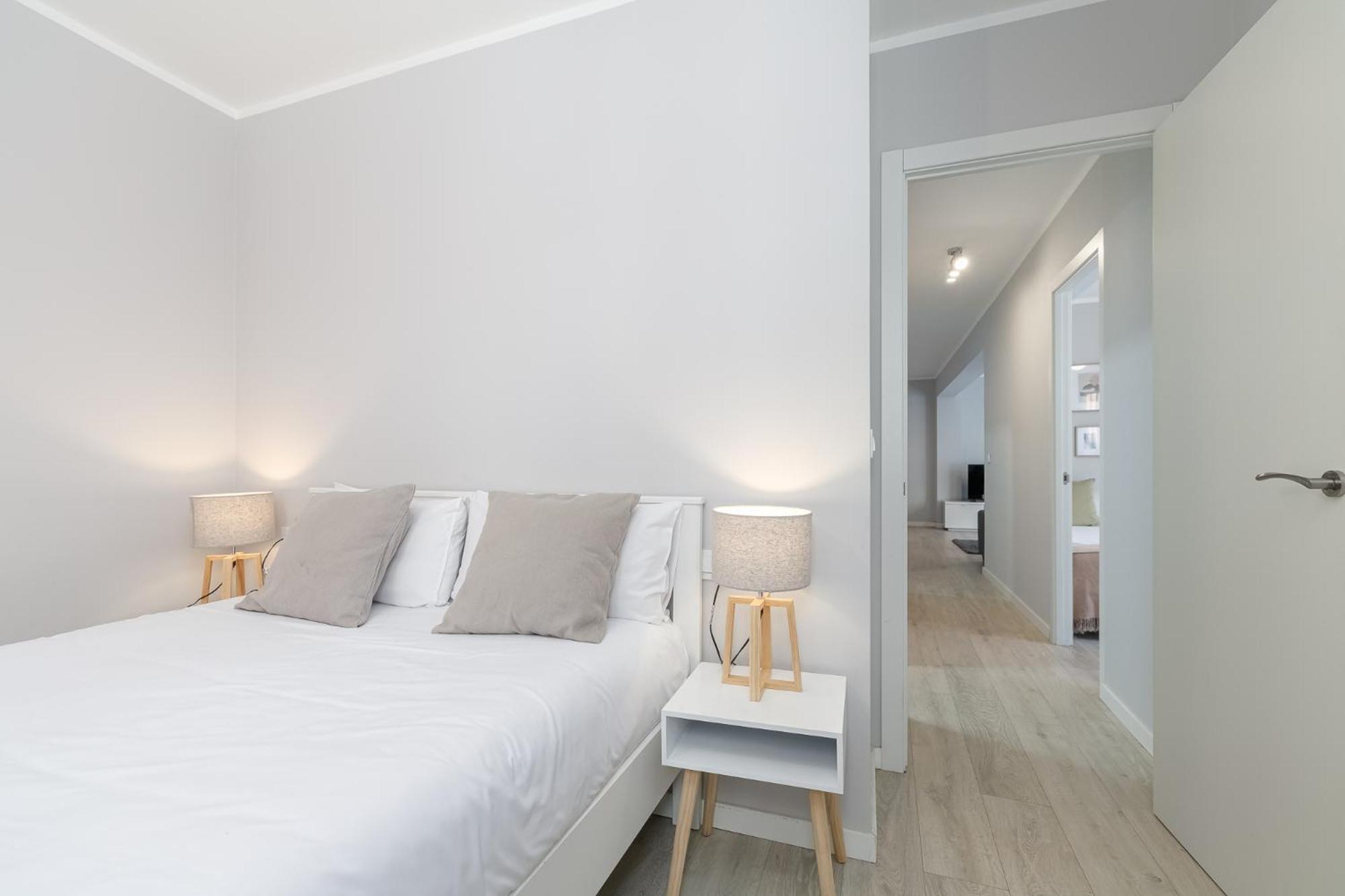 Apartamento Luminoso Y Moderno En By *